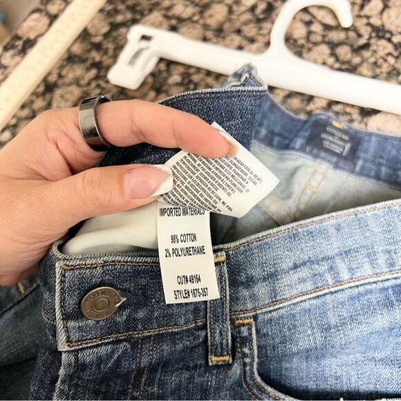 Citizens of Humanity Drew Crop Flare Frayed Hem High Rise Jeans Blue Size 30 - Picture 7 of 9